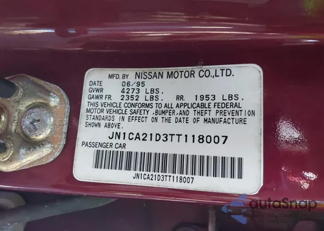 1996 Nissan Maxima Gle/Gxe/Se z USA, uszkodzony, nr VIN JN1CA21D3TT118007